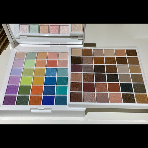 NIB - 🌟Host Pick 🌟Oh what fun MEGA  make up palette-66 shades! - Picture 3 of 4